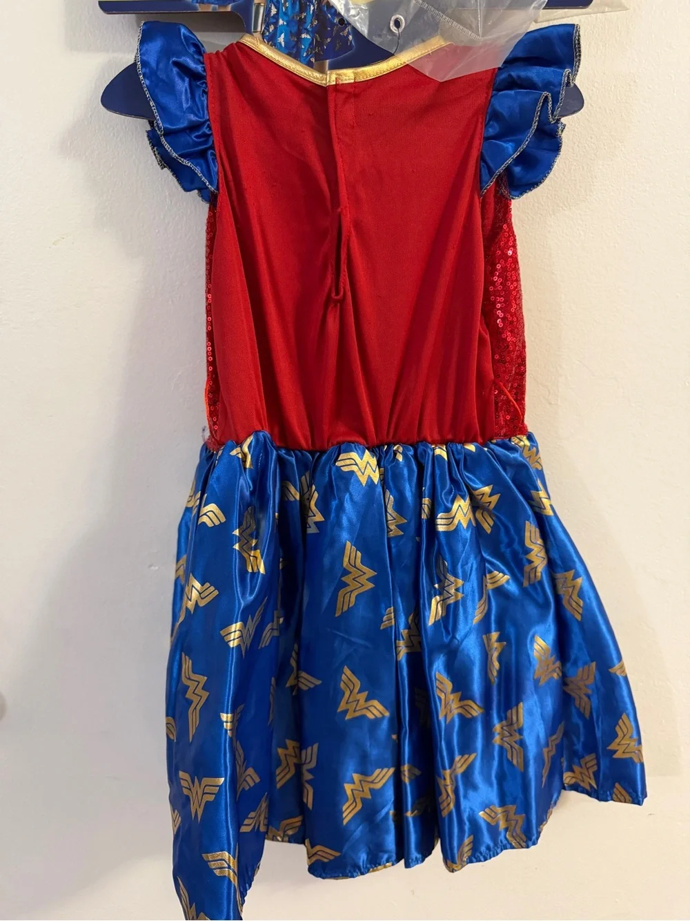 Girl's Licensed Costumes Wonder Woman size M(7-8)